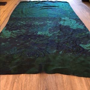 Beautiful peacock 🦚 colored scarf